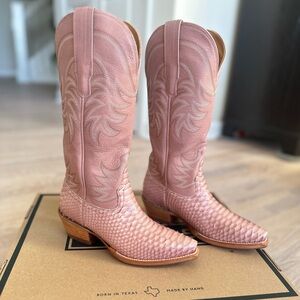 Dusty Rose Tecovas Boots